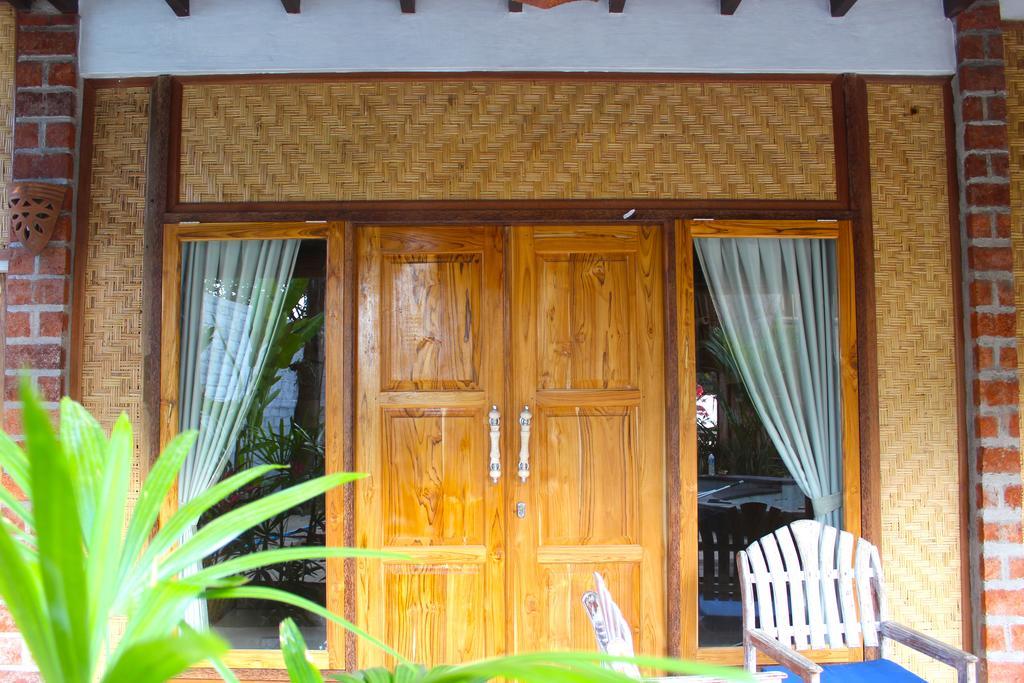 Beachouse Lovina (Bali)