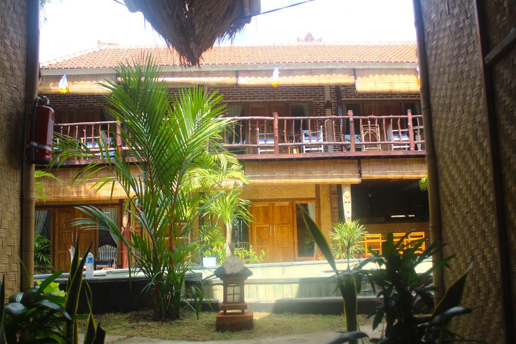 Homestay Beachouse *