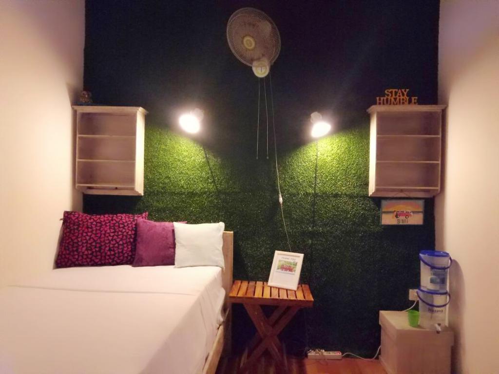 Guest house Barn N Bunk