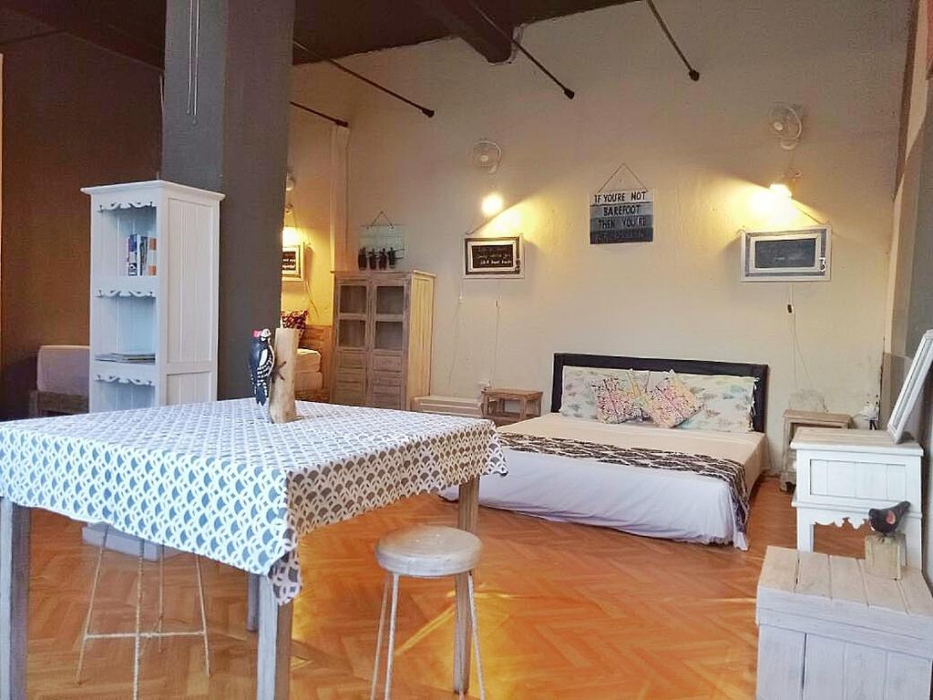 Barn N Bunk Guest house 3*