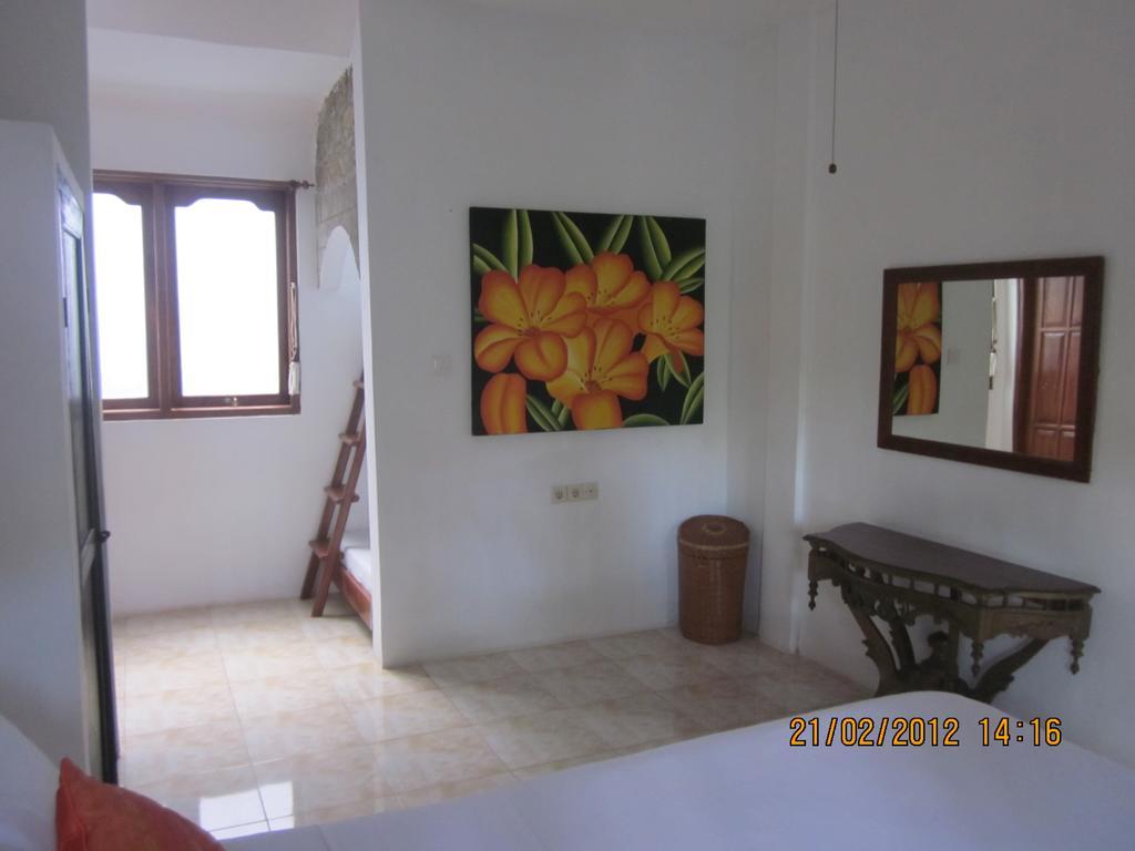 Puri Oka Holiday park Candi Dasa (Bali)