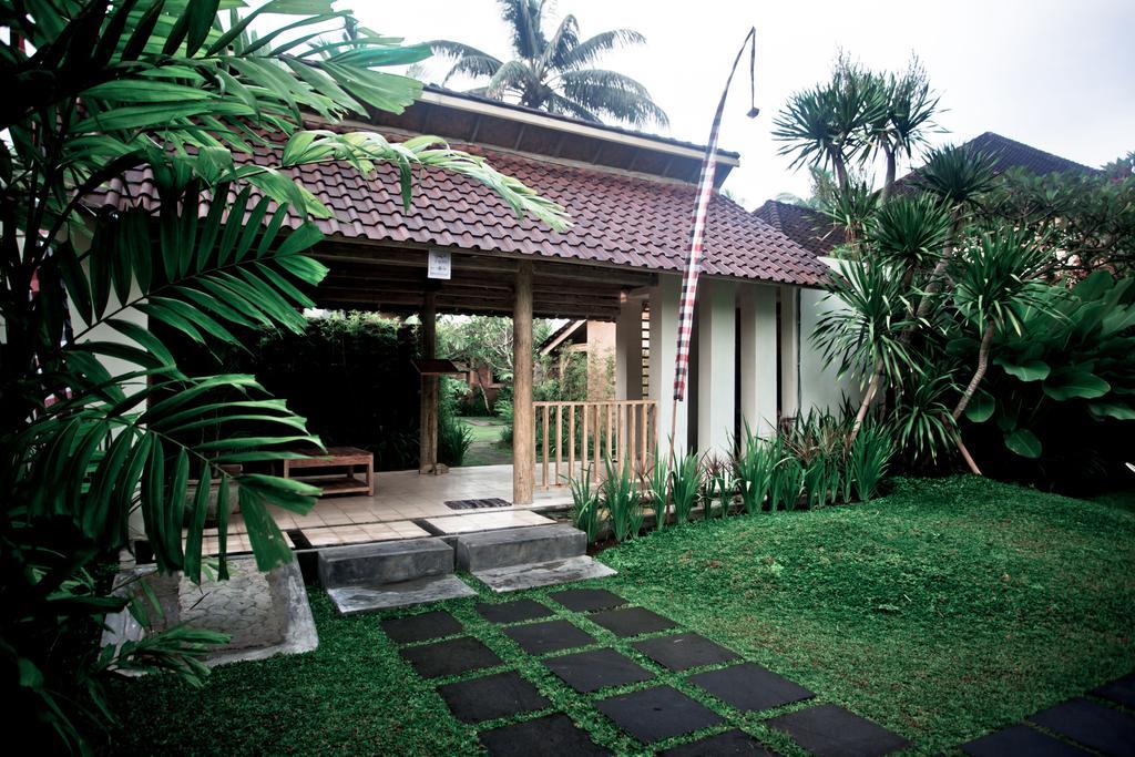 D'tunjung & Candi Dasa (Bali)
