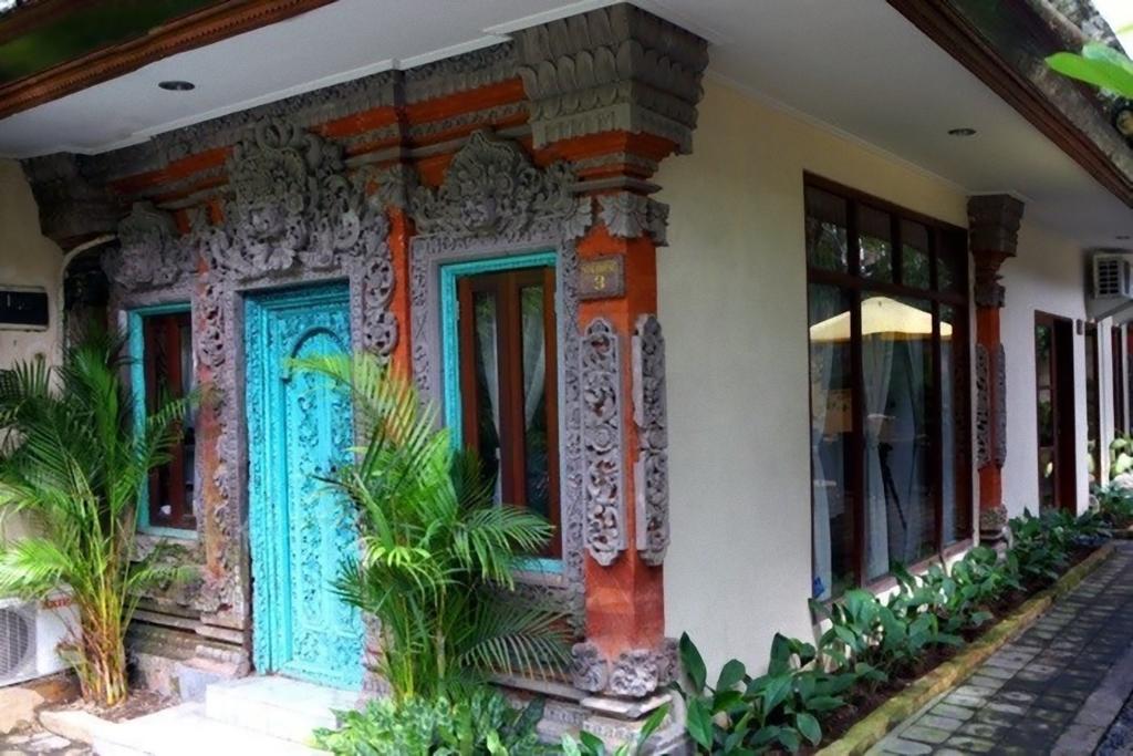 Sunhouse 3* Sanur (Bali)
