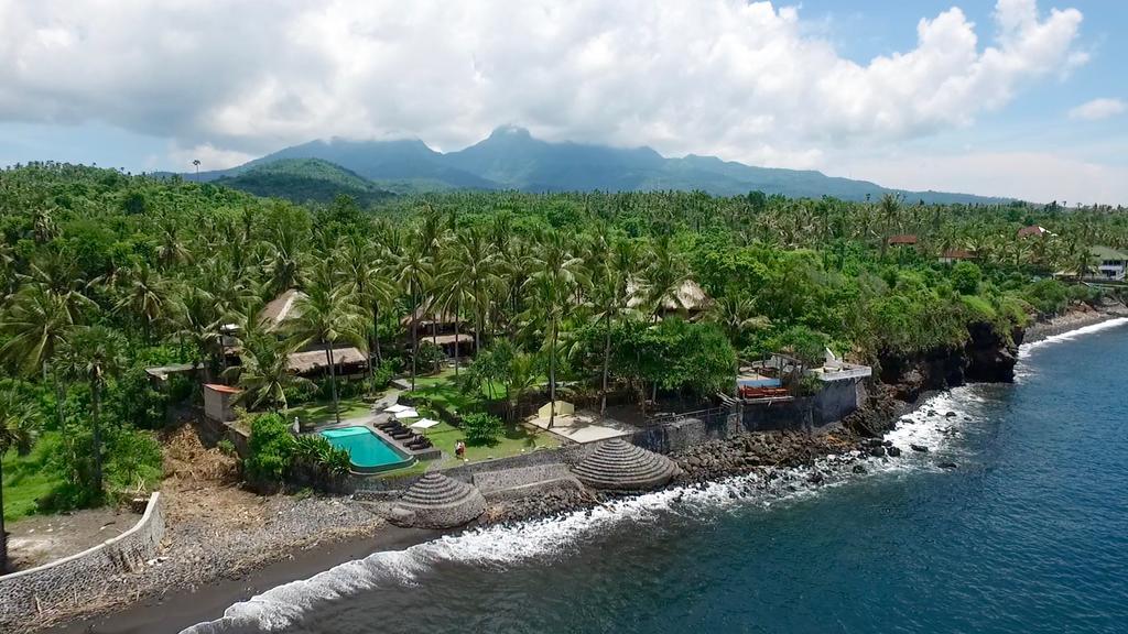 Shores Bali Holiday park Seraya