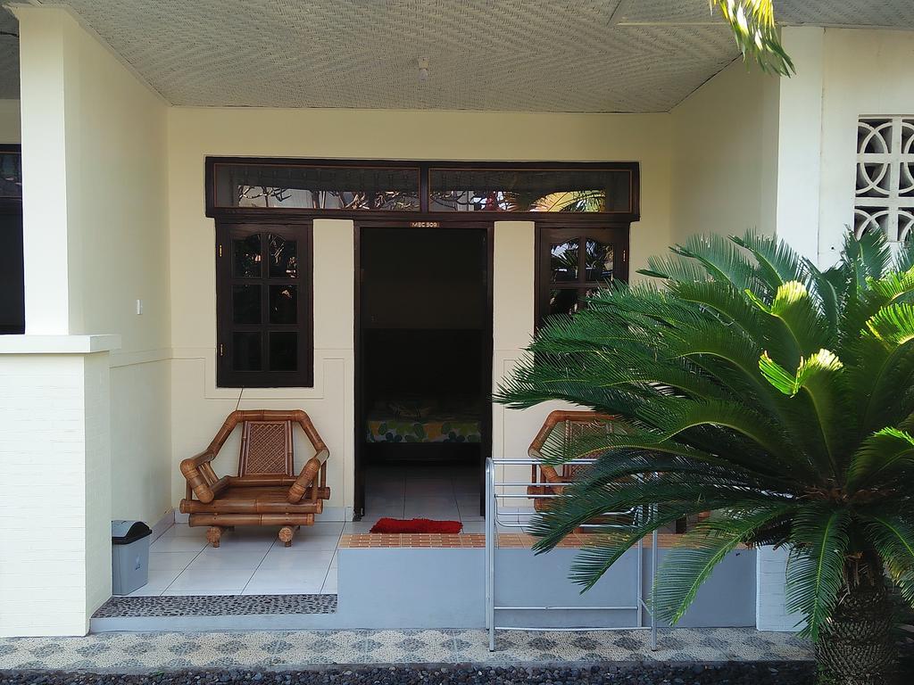 Puri Mandhara Wisma tamu Lovina (Bali)