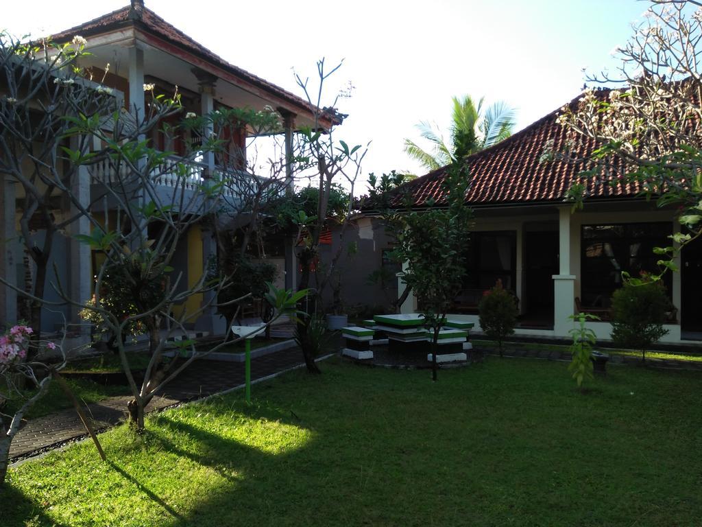 Puri Mandhara Lovina (Bali)