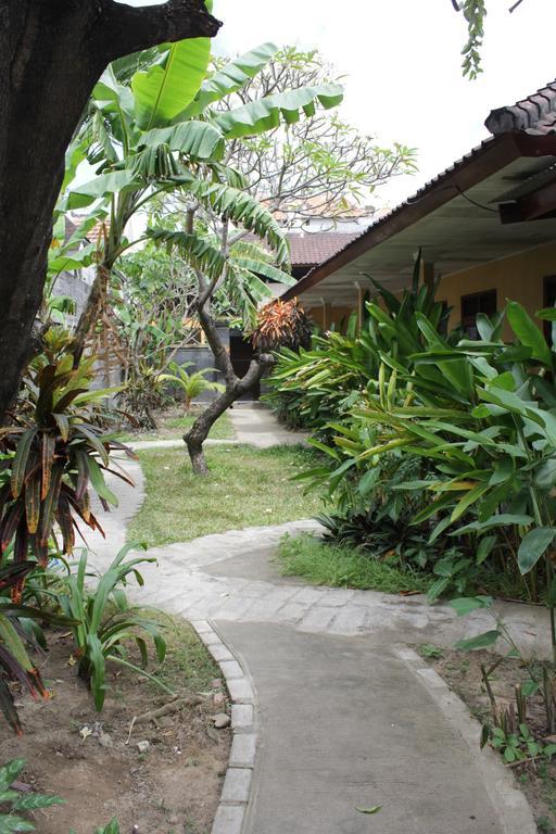 Ayu Hotel 2*