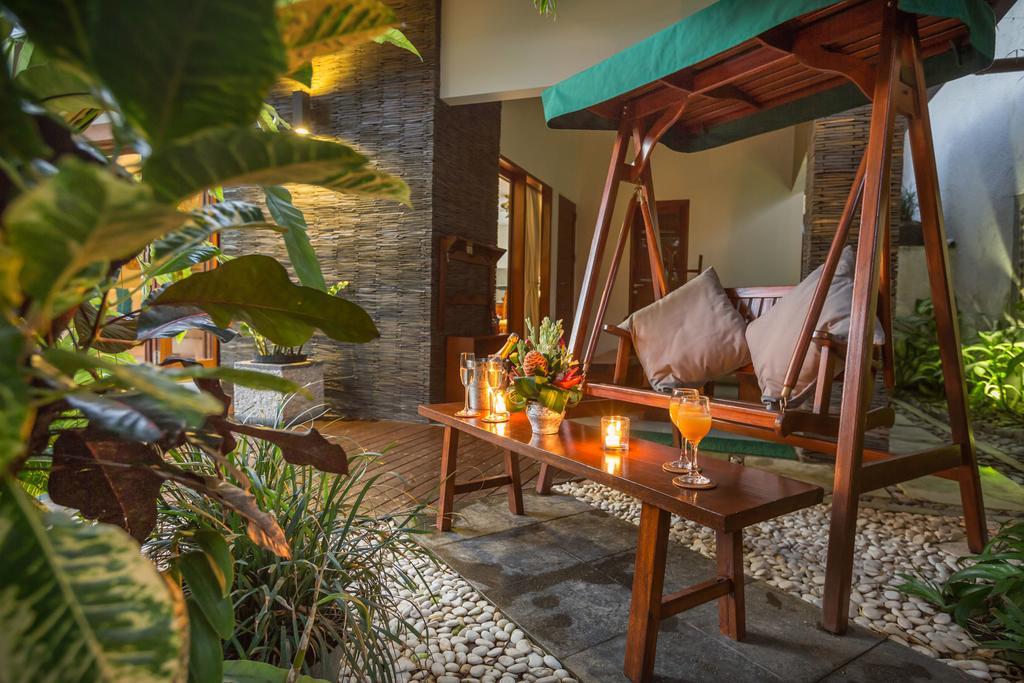 Villa Green Mango