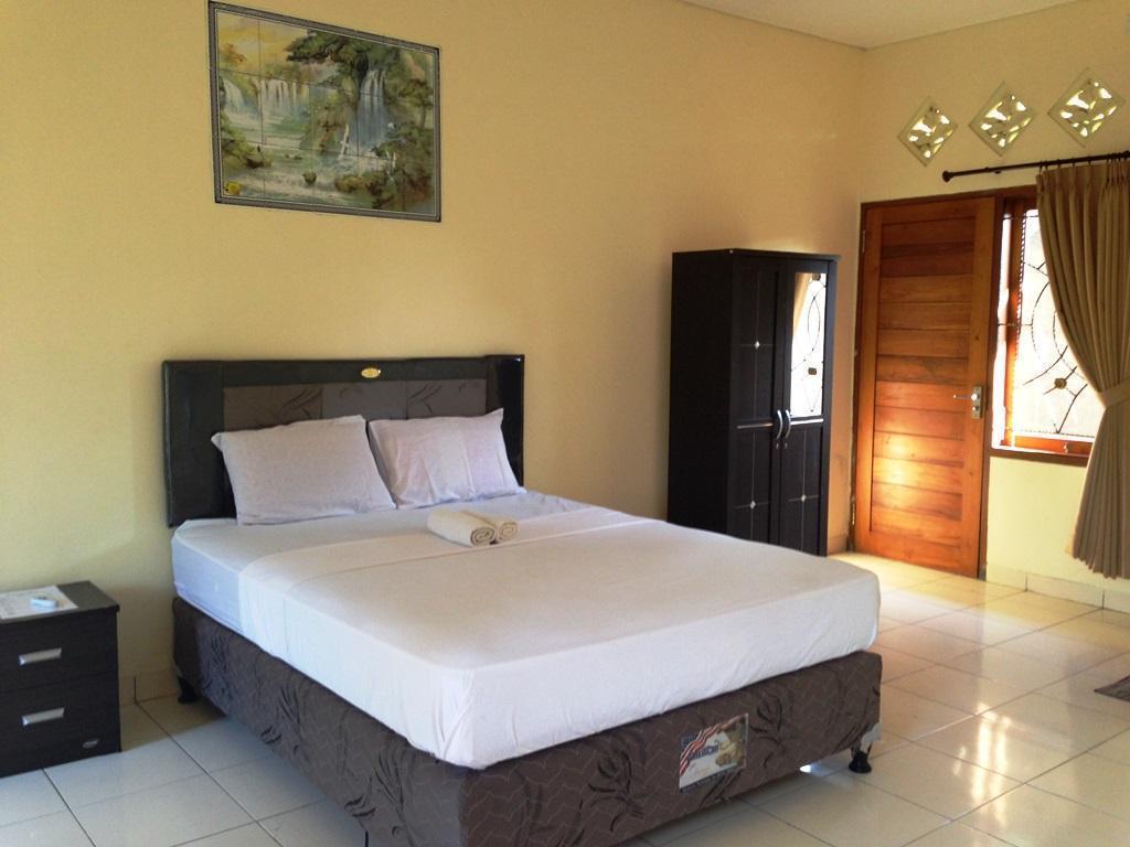 Bhujangga's Village Near Pantai Redpartner Guest house Uluwatu (Bali)