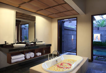Villa Nyuh Bali *