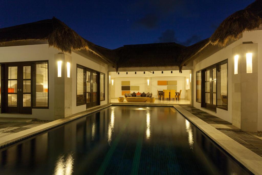 Bvilla Villa *