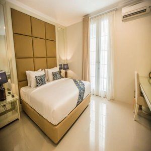 Amalfi Hotel Seminyak (Bali)