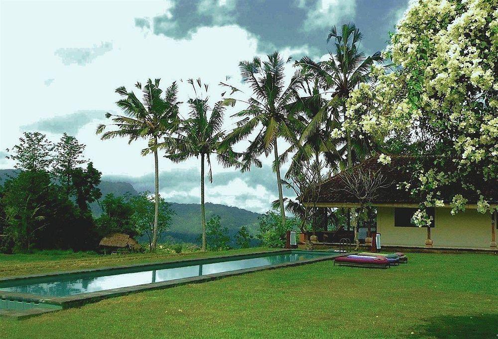 Idanna Sidemen (Bali)