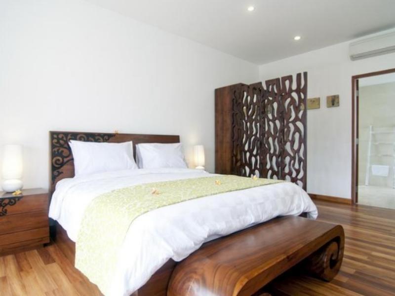 Lumut 3 Bedrooms *