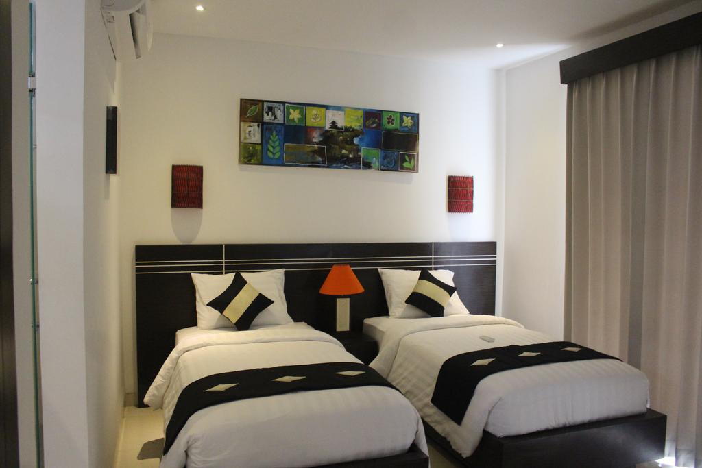 The Diana Hotel 3*