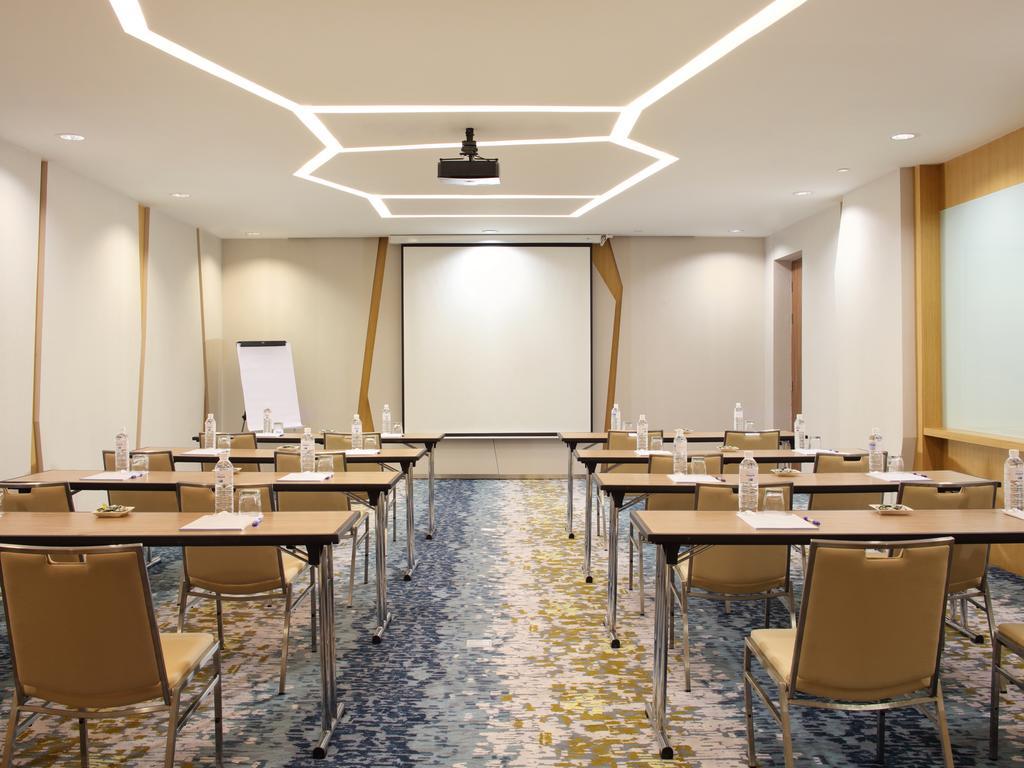 Express Baruna By Ihg Resort