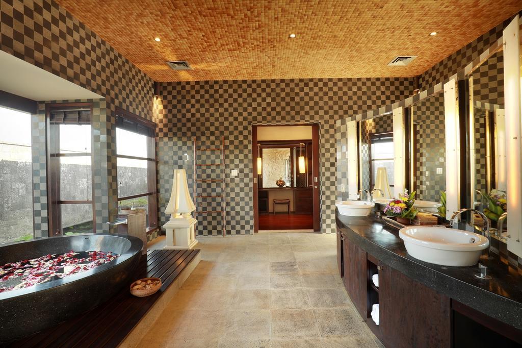 Villa The Cliff Hotman Paris Vi Pandawa