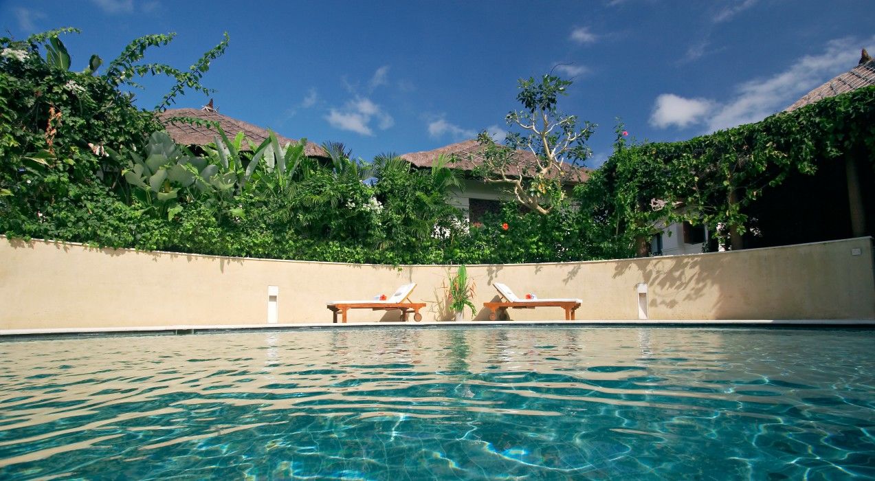 Pat-mase Villa *