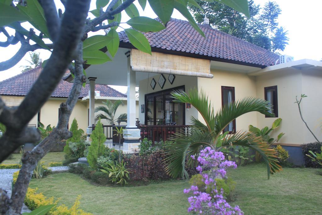 Bintang Beach 3*