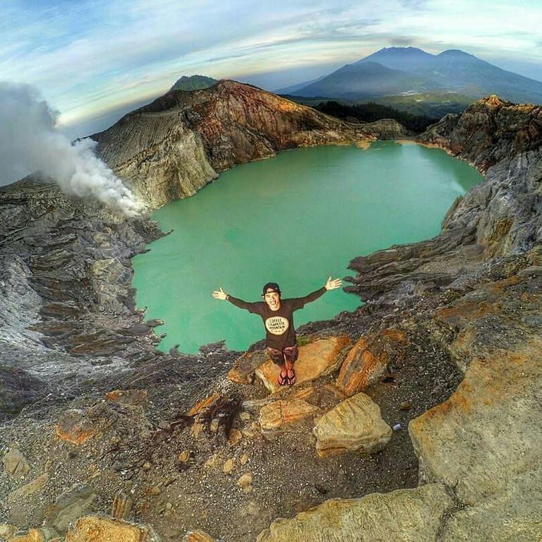 Semadhi Pemuteran (Bali)