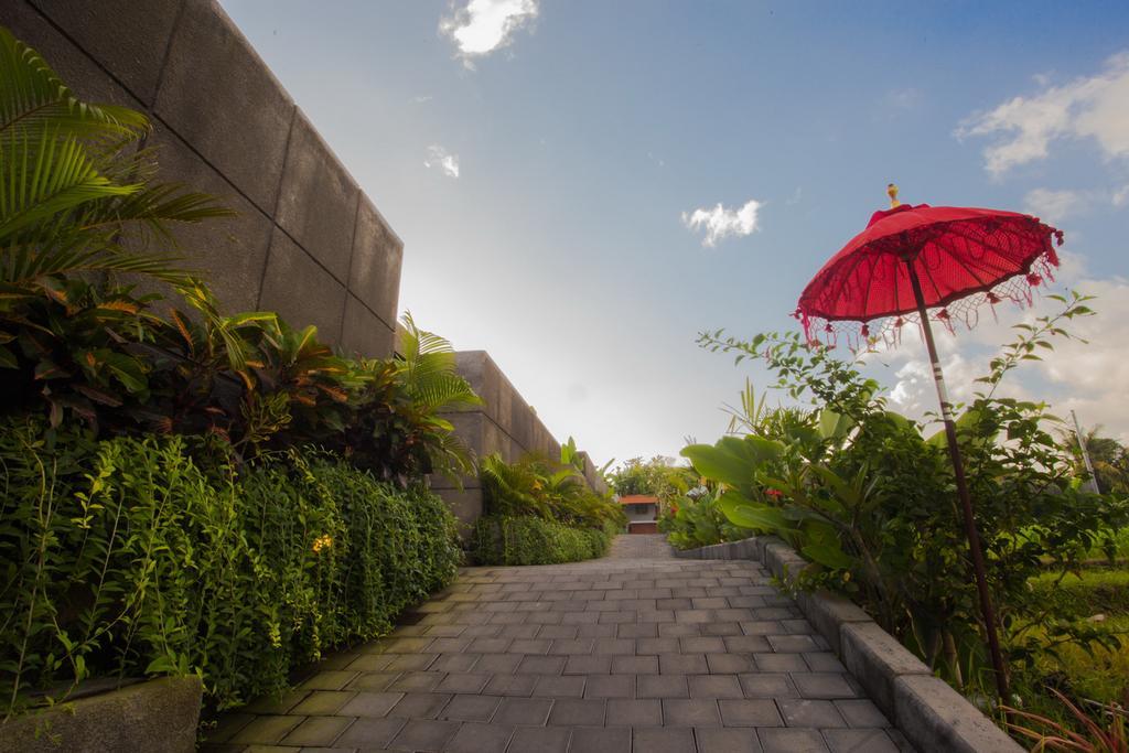 Wisma tamu Rama Village Canggu (Bali)