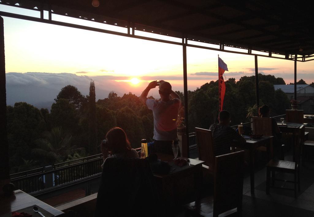 Karang Sari & Restaurant Munduk (Bali)