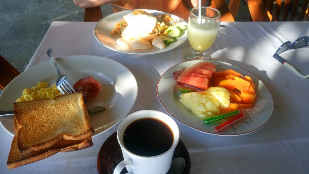 Tradisi Guest house