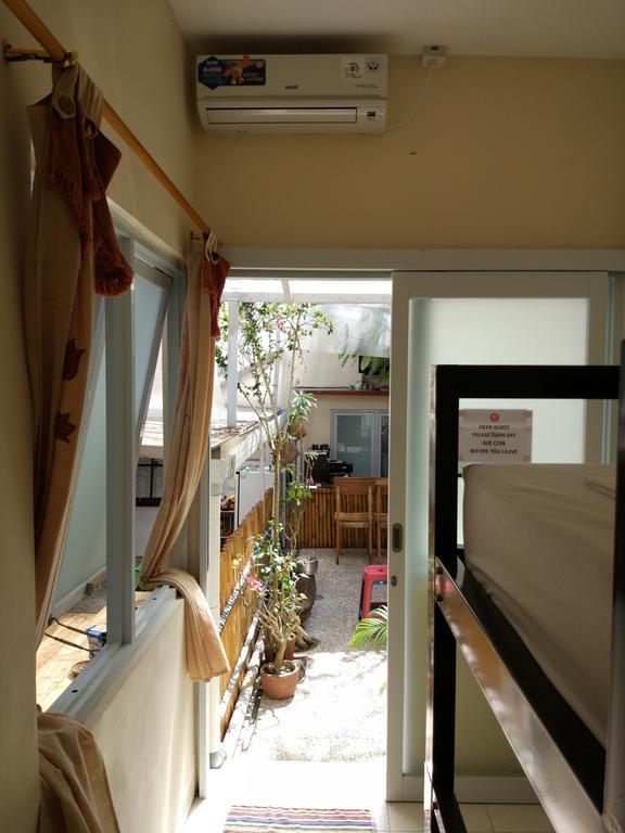 Karma Backpacker House * Uluwatu (Bali)