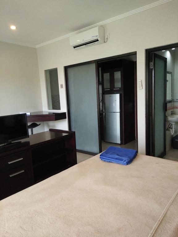 Suji Aparthotel 2*