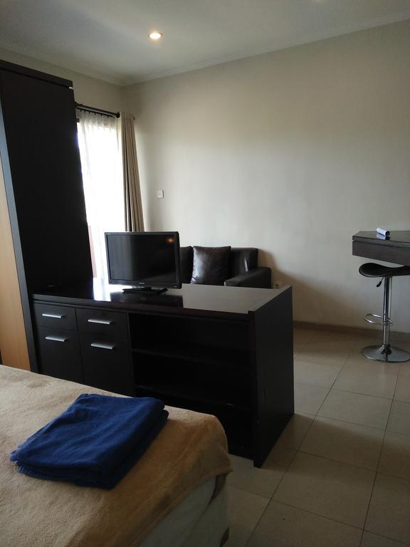 Suji Aparthotel