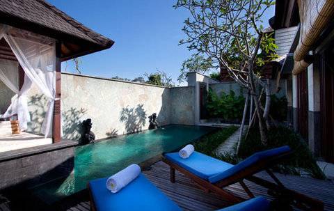 The Khayangan Dreams Villa, *