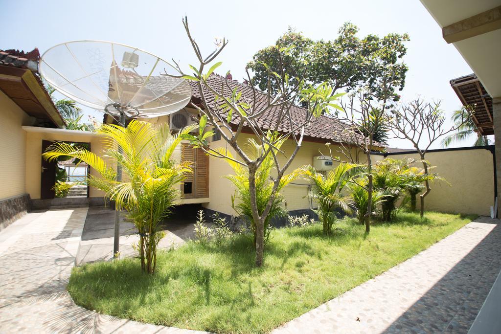 Tanjung Alam Hotel 2*