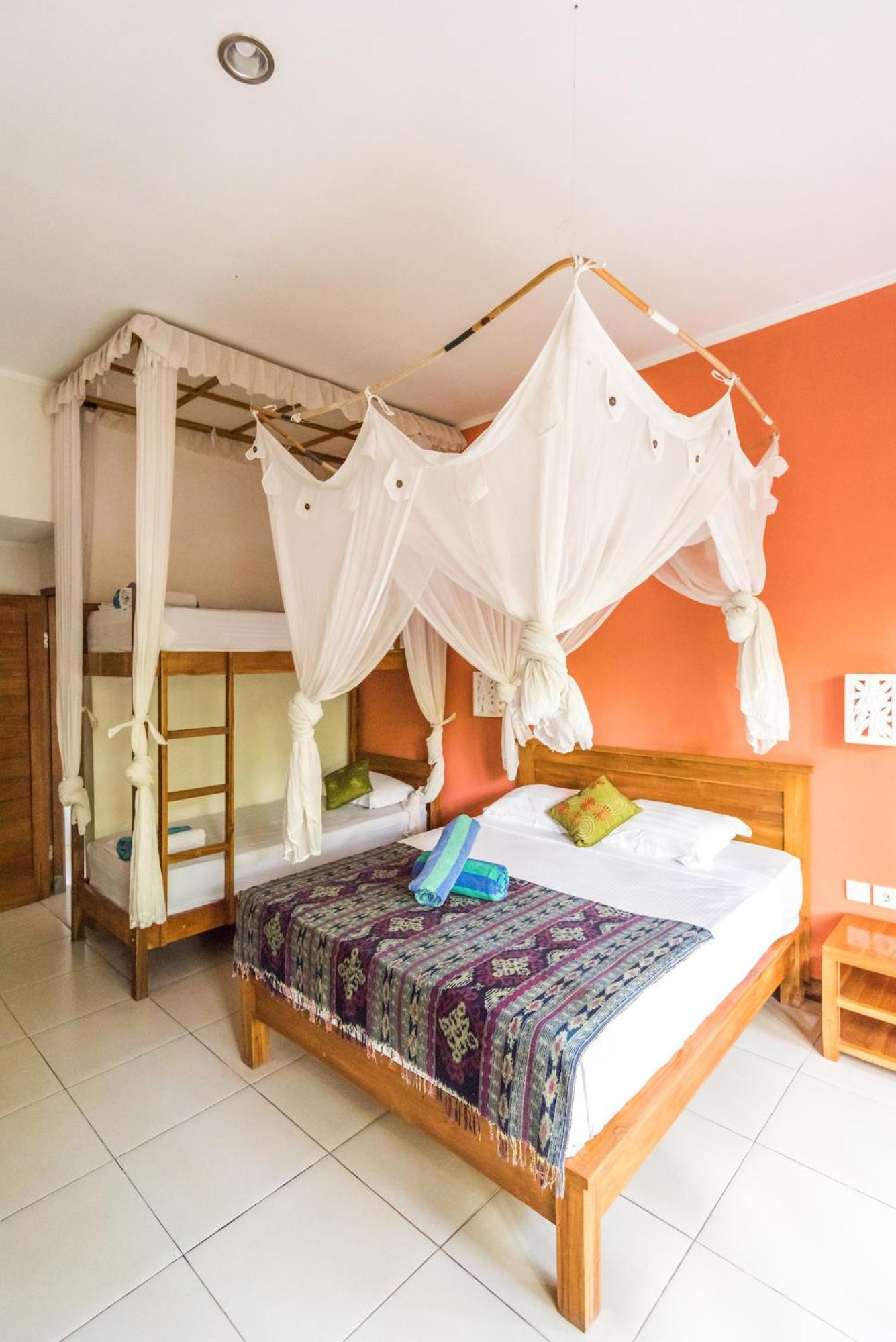 Arjuna Guest house 3*