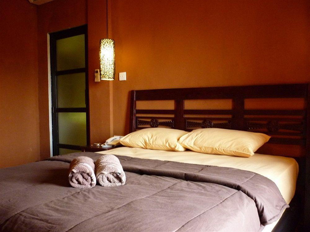 Bemo Corner Kuta (Bali)