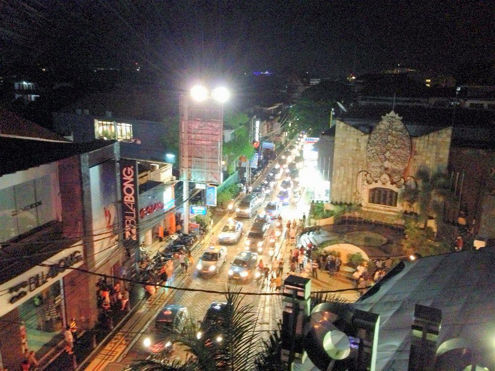 Bemo Corner 2* Kuta (Bali)