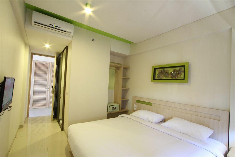 J Kuta Kuta (Bali)