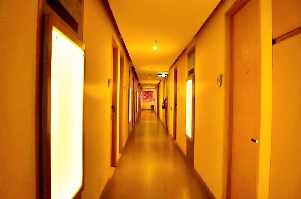 Hotel J Kuta 3*