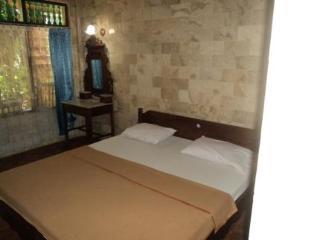 Oyo 1930 Ananda Hotel