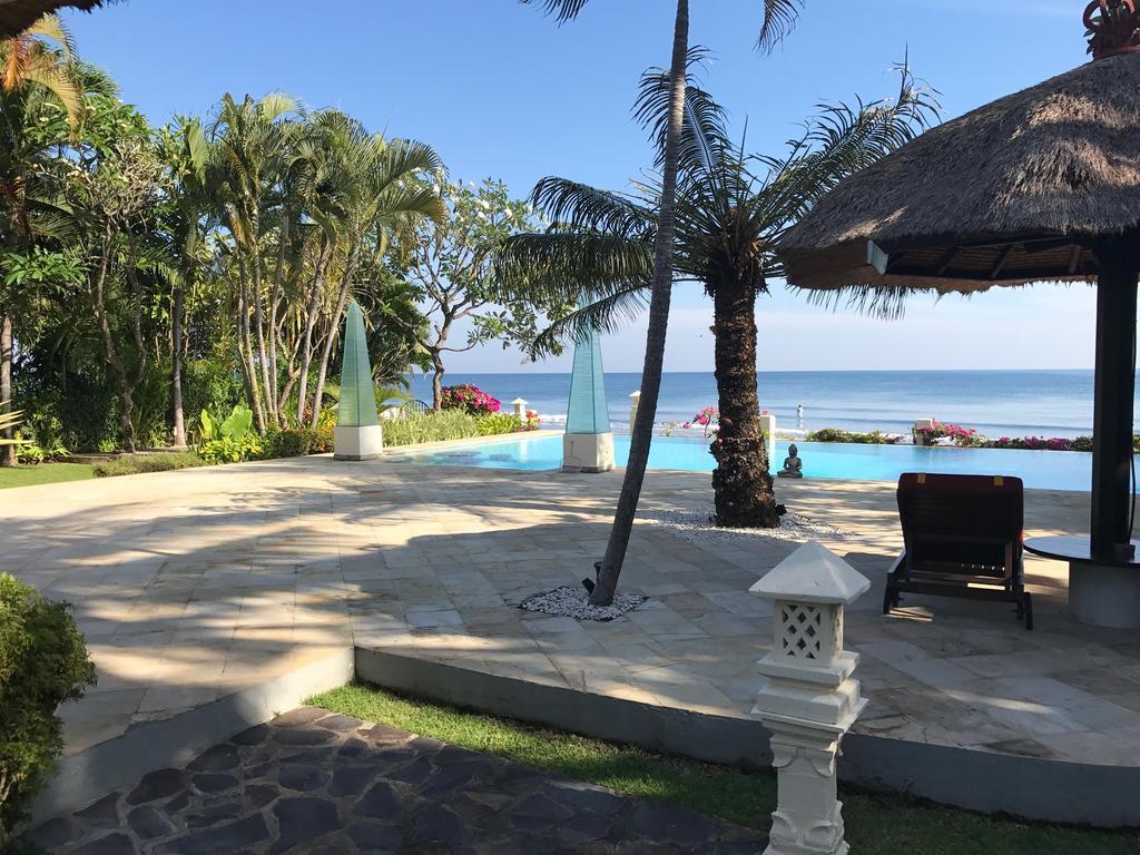 Surgawi Villa *