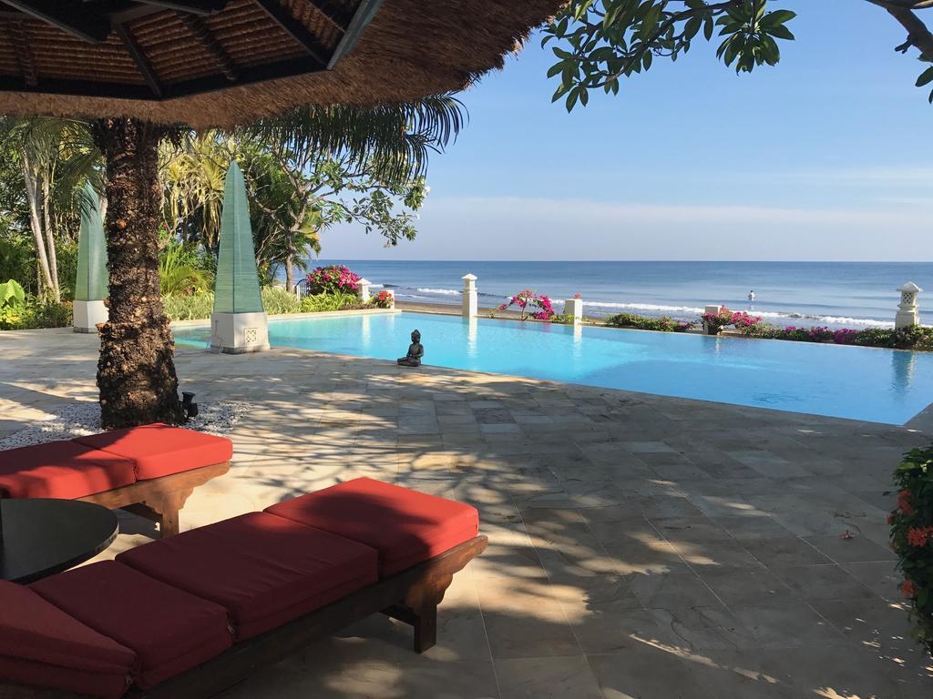 Surgawi Villa *