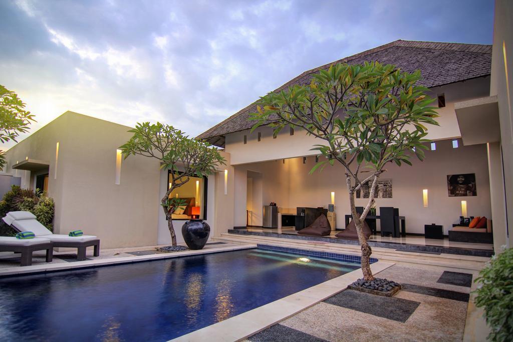 The - Private Villa *