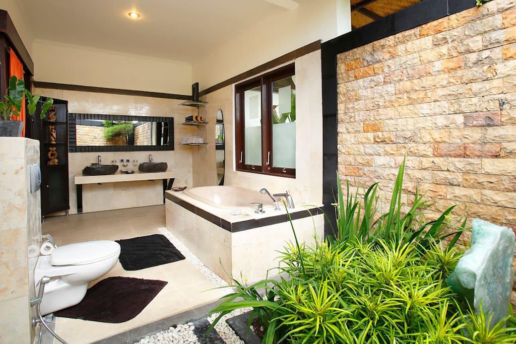 L'orange Bali * Keramas