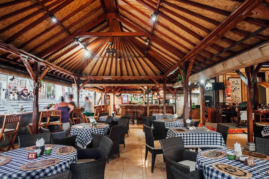 Resort Kuta Puri Bungalows, And 4*