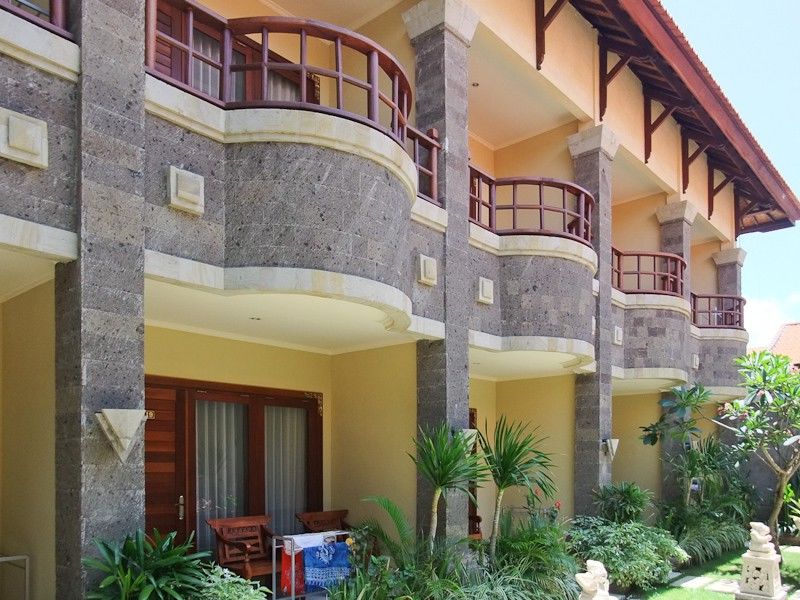 Hotel Adhi Jaya