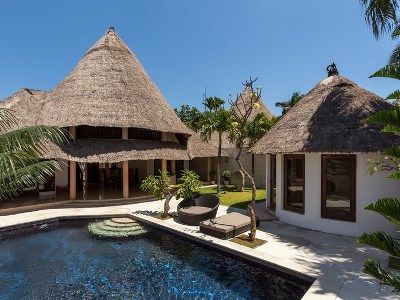 Bvilla Seaside Villa