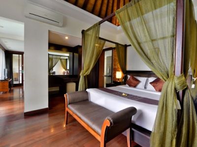 The Khayangan Dreams Villa, Villa