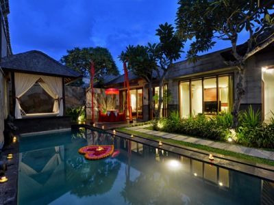 The Khayangan Dreams Villa, * Seminyak (Bali)