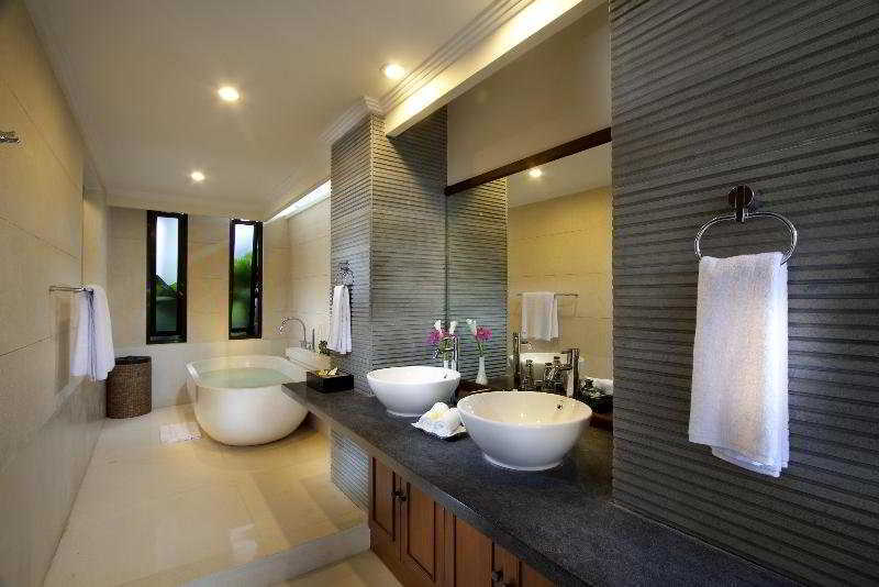 The Khayangan Dreams Villa, *