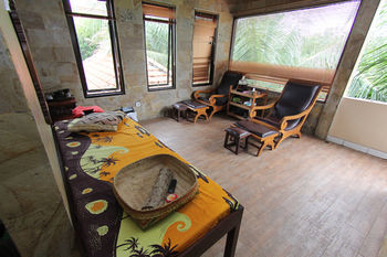 Ayu Guna Hotel