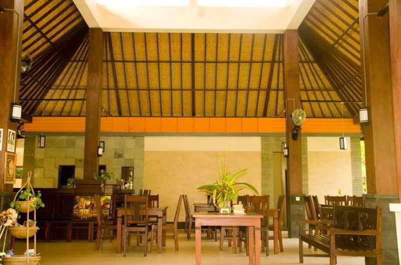 Hotel Kusuma 4*